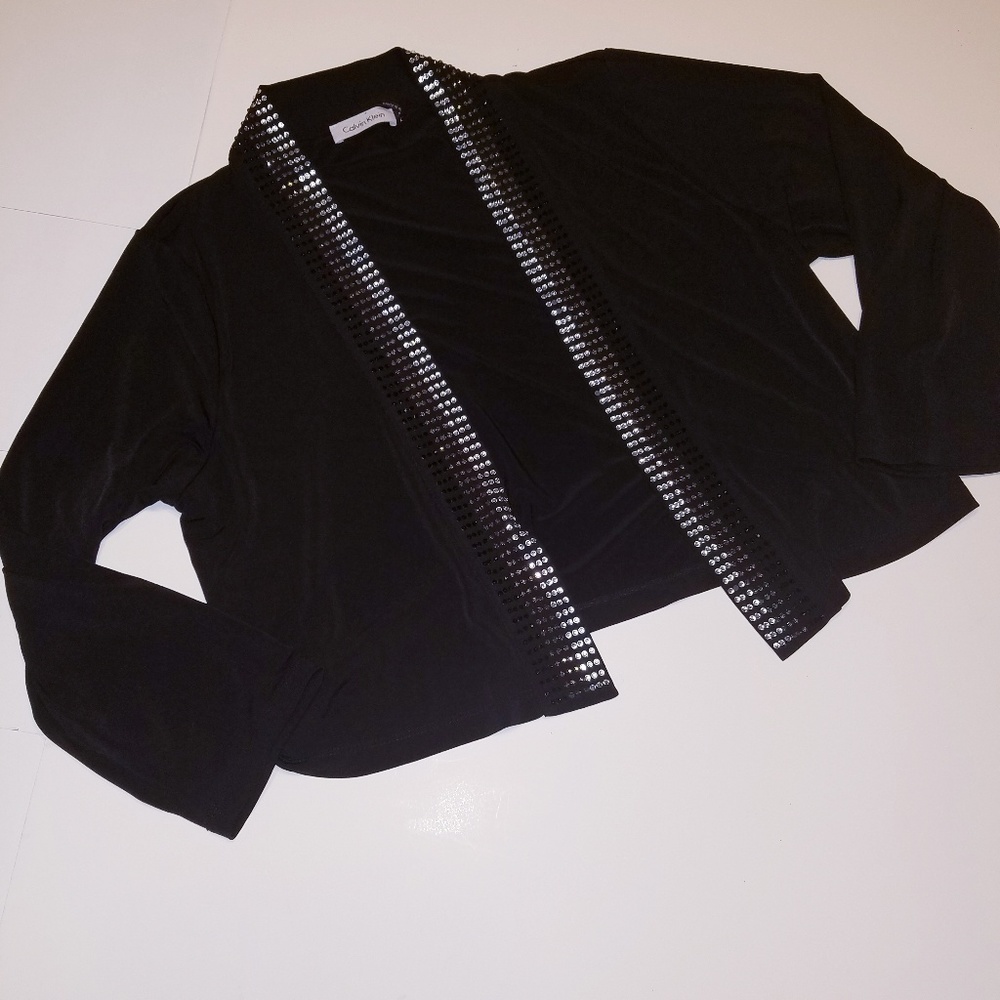 Calvin Klein shrugs Size L